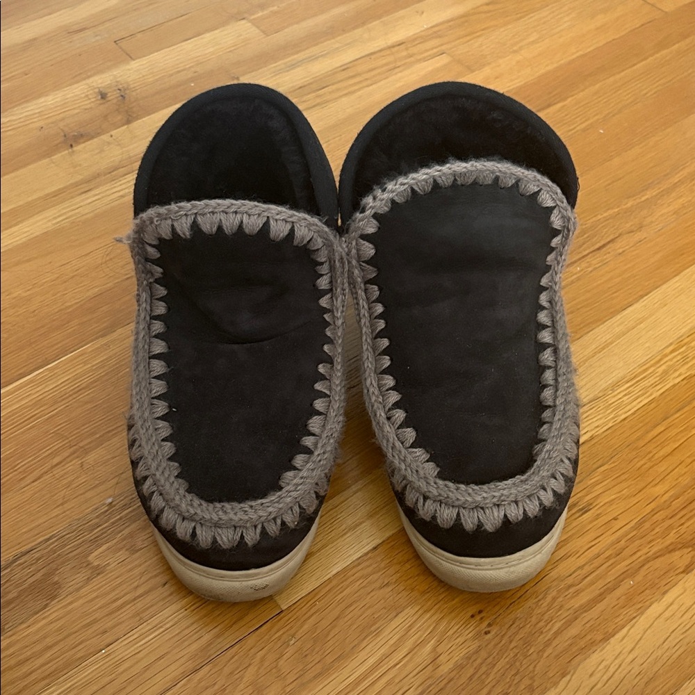 Mou Black and Gray Ankle Boots